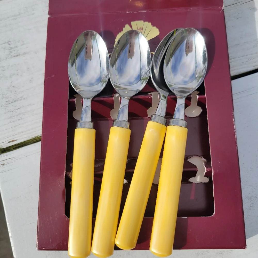 Yellow Dessert Teaspoon Set Yellow Pearlescent Handles ~ Ginkgo ~ Original Box
